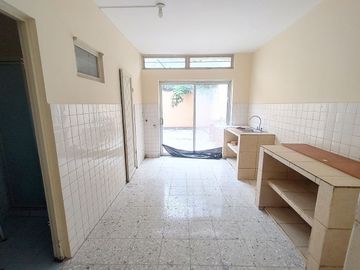 CASA EN VENTA, COL TALLERES MONTERREY ASG