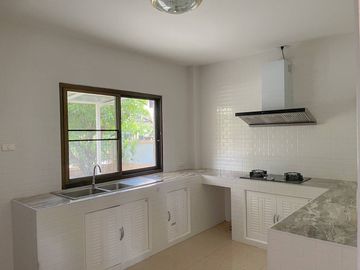 4bedroom 4bathroom