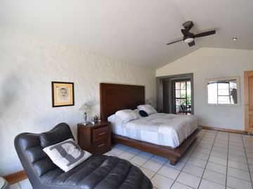 CASA EN VENTA EN AZALEAS