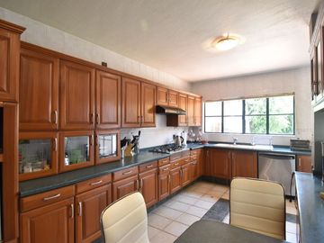 CASA EN VENTA EN AZALEAS