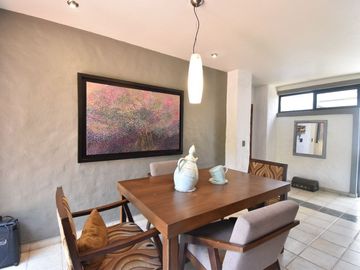 CASA EN VENTA EN AZALEAS