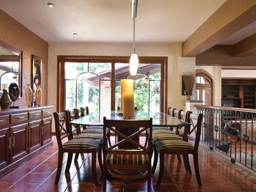 CASA EN VENTA EN AZALEAS