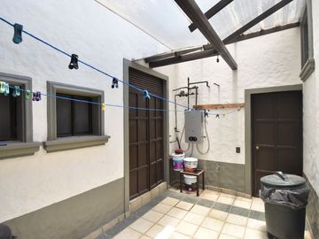 CASA EN VENTA EN AZALEAS