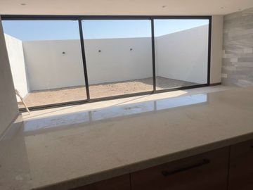 CASA JA-2 PRIVADA ALTO LAGO (PREVENTA)