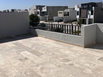 CASA JA-2 PRIVADA ALTO LAGO (PREVENTA)