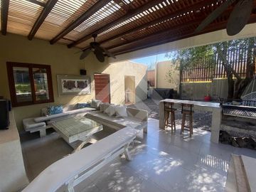 Casa en Venta en Piedra Roja