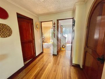 Casa en Venta en ISABEL LA CATOLICA