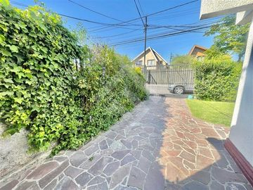 Casa en Venta en ISABEL LA CATOLICA