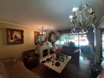 Casa en Venta en Av Pedro Fontova - Av El Carmen