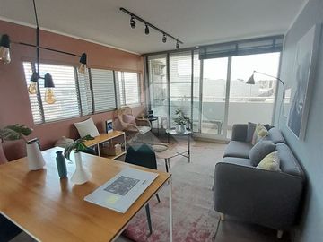 Departamento en Venta en Av. Américo Vespucio/ El Descanso