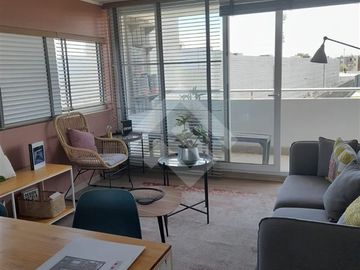 Departamento en Venta en Av. Américo Vespucio/ El Descanso
