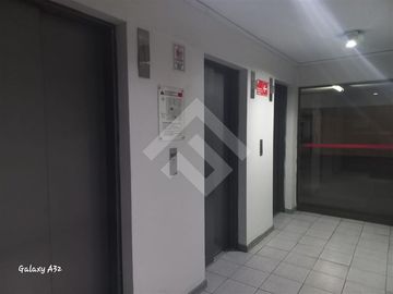 Estacionamiento en Venta en Av. Irarrazabal / Los Tres Antonios