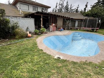 Sitio en Venta en Entre calles lago riñihue y lago chungará