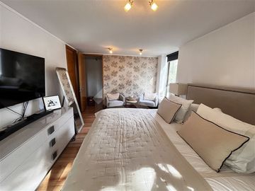 Departamento en Venta en Americo Vespucio -Candelaria Goyenechea