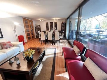 Departamento en Venta en Americo Vespucio -Candelaria Goyenechea