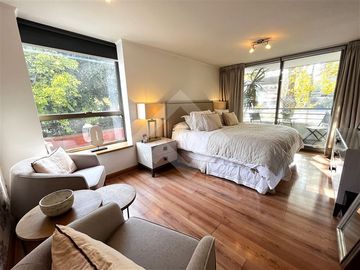 Departamento en Venta en Americo Vespucio -Candelaria Goyenechea