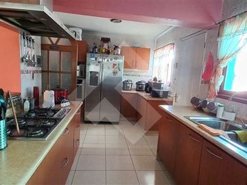 Casa en Venta en Píncipe de Gales Monseñor Edwards