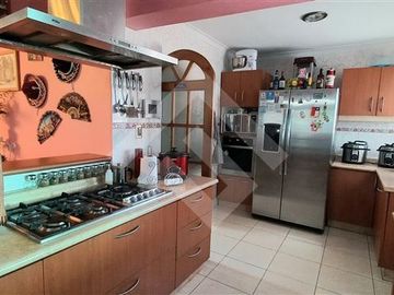 Casa en Venta en Píncipe de Gales Monseñor Edwards