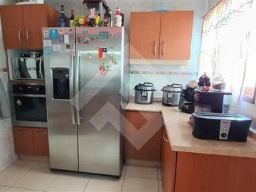 Local Comercial en Venta en Píncipe de Gales Monseñor Edwards