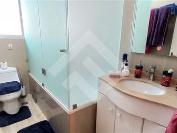 Local Comercial en Venta en Píncipe de Gales Monseñor Edwards