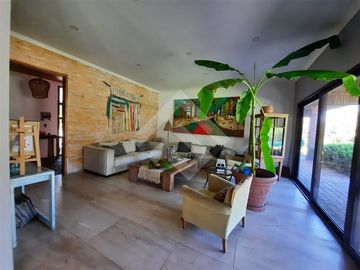 Casa en Venta en AC Las brisas de Chicureo