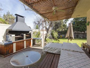 Casa en Venta en San Carlos de Apoquindo