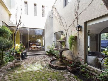Casa en Venta en San Carlos de Apoquindo