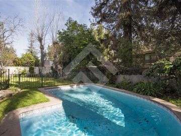Casa en Venta en San Carlos de Apoquindo