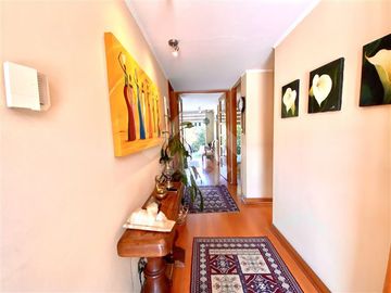 Casa en Venta en VALENZUELA PUELMA NICANOR PLAZA
