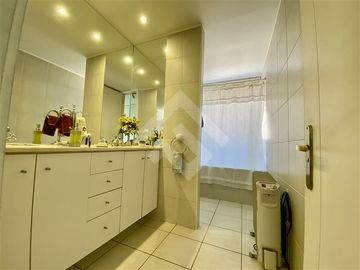 Casa en Venta en VALENZUELA PUELMA NICANOR PLAZA