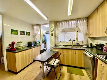 Casa en Venta en VALENZUELA PUELMA NICANOR PLAZA