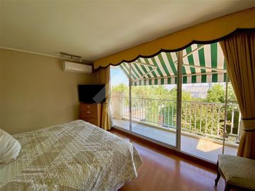 Casa en Venta en VALENZUELA PUELMA NICANOR PLAZA