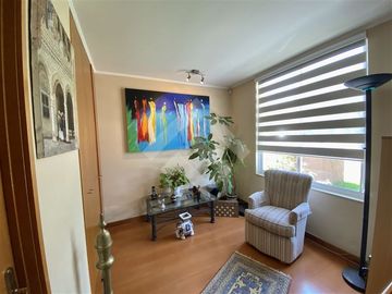 Casa en Venta en VALENZUELA PUELMA NICANOR PLAZA