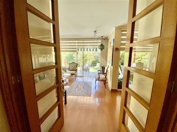 Casa en Venta en VALENZUELA PUELMA NICANOR PLAZA