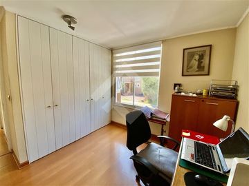 Casa en Venta en VALENZUELA PUELMA NICANOR PLAZA