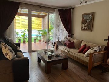 Casa en Venta en Consistorial / Los Presidentes