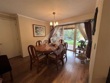 Casa en Venta en Consistorial / Los Presidentes
