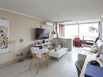 Departamento en Venta en Santa Marta de Huechuraba con el Sauce Sur