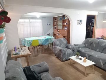 Casa en Venta en Av Segunda Transversal / Av. Esquina Blanca.
