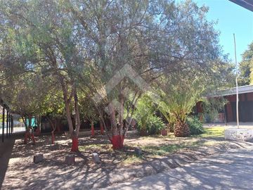 Oficina en Venta en Calera de Tango Colegio La Misión
