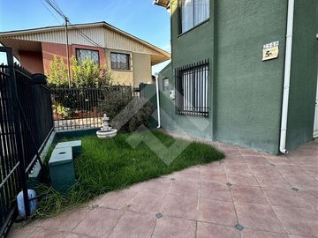 Casa en Venta en 4 poniente con Del Ferrocarril