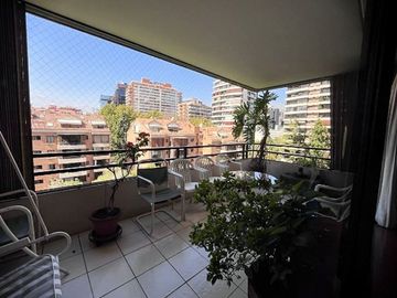 Departamento en Venta en PLL Luis Carrera, Las Hualtatas, Parque Arauco