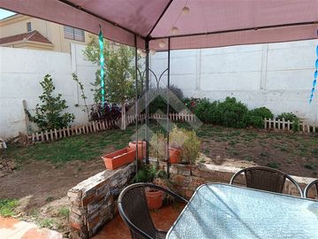 Casa en Venta en Los Arrayanes Sur/Cumbres de la Viña