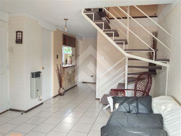 Casa en Venta en Calle Las Cruces/Camino a Melipilla