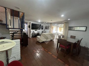 Casa en Venta en Av. Los Pajaritos/Los Ducados