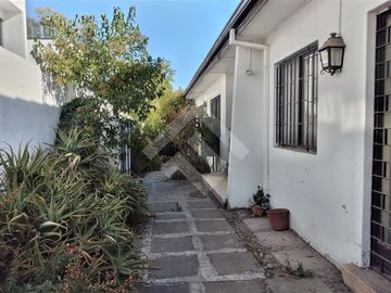 Casa en Venta en Alonso de Camargo/ Hernando de Magallanes