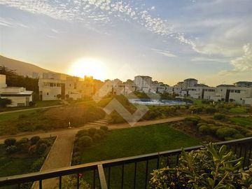 Casa en Venta en Lomas de Papudo