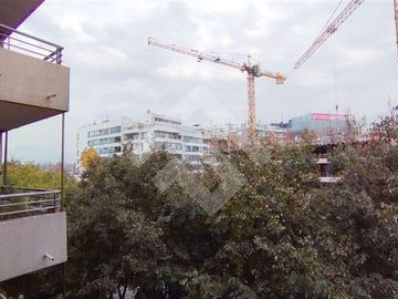 Departamento en Venta en Las Tranqueras, Cercano a Av. Las Condes