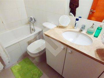 Departamento en Venta en Las Tranqueras, Cercano a Av. Las Condes