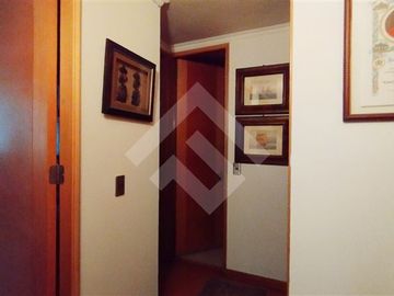 Departamento en Venta en Las Tranqueras, Cercano a Av. Las Condes